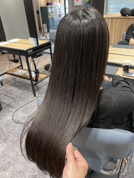 オーク ガーデン 中目黒(OAK garden) 艶々ストレート【OAK中目黒】