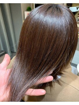 カミケンガレリア(kamiken. galleria) 髪質改善ツヤ髪ストレート上品きれい潤い【カミケンガレリア】