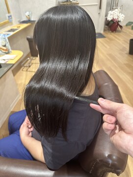 リーリエ(LILIE) 30代40代50代 髪質改善 ネオメテオストレート