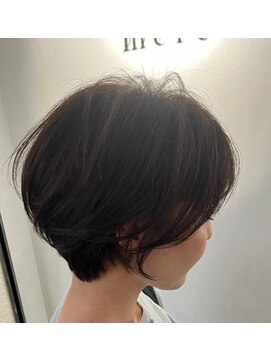 サロンドメルシー (salon de merci) くびれショートボブ