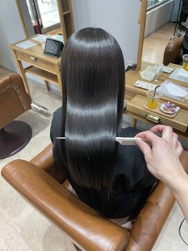 ロア 福岡天神店(LORE) 【縮毛矯正】【天神/髪質改善/縮毛矯正/酸熱トリートメント】