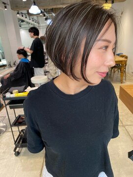 ダンボ(DUMBO) 前下がりボブ