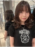 ふんわりレイヤー/ミディアム／シースルーバング