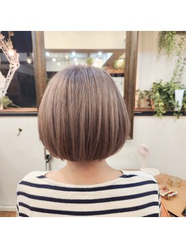 エルムトウキョウ(ELM Tokyo) 白髪ぼかし☆シルバーベージュ☆