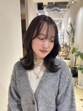 セブンベルベット(7 Velvet) ミディアムレイヤー【円口睦】