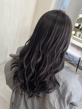 ラピステン 福岡天神 大名店(Lapis) 10代・20代/大人上品◎暗髪でも可愛いコントラストハイライト