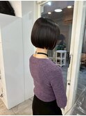 タイトストレートボブ