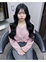 エミーバイモアムー(Emmie byMoremuu)&nbsp;【あいり】透明感抜群トーンダウンカラー