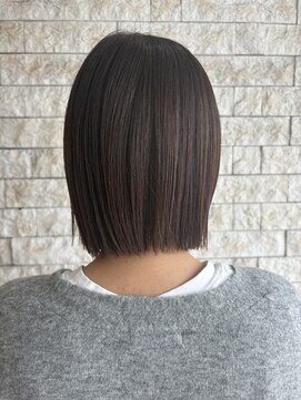 フラット 千葉(Flat.) 切りっぱなしボブ【千葉・千葉駅】