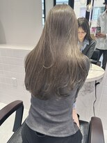 ルル(loulou)&nbsp;透明感☆ブリーチなしオリーブグレージュ☆ロングレイヤーカット