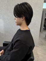リオールバイニアウ(RE:ALL by Niau) MEN’S HAIR/波巻きツイストスパイラル/リバースセンターパート
