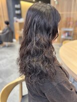 リファインド(REFINED) ロングニュアンスパーマ 五十嵐