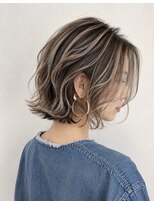 ウル(ulu) 海外風 ハイライト 白髪ボカシ 名東区 美容室