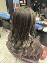 アース 大宮宮原店(HAIR&MAKE EARTH)&nbsp;ハイライトスモーキーグレージュ