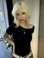 イリス 心斎橋(.elice)&nbsp;ショートウルフハイライトマッシュウルフシースルーマッシュ