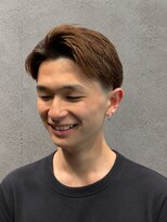 フジヤマバーバーショップ アジト(FUJIYAMA BARBER SHOP ajito)&nbsp;スキンフェード×センターパート メンズ/明石/西明石/大久保