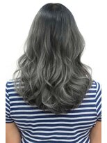 クアトログランシュ ひたちなか店(QUATRO×GranCieux)&nbsp;スチールグレーカラー【QUATRO】