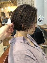 ロティー(loty)&nbsp;【天神今泉loty赤星】軽めショートボブ