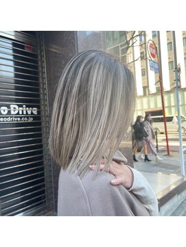 アポロ 横浜駅店(apollo) 外撮影シャドールーツ