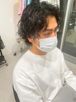 ヒビヲ(HIBIO)&nbsp;ツイストスパイラルパーマツーブロックメンズマッシュメンズヘア