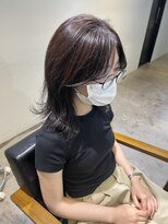 トレス(TRESS)&nbsp;外ハネレイヤー　くびれレイヤー　大人ボブ　ミディアムヘア