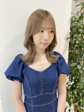 アオ(AO) 【AYAMI】くびれカット♪