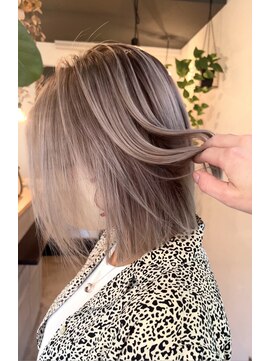 ファボ(favo.) 【favo.】shadowroots