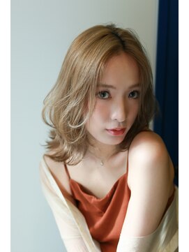 リアン(Lien) シアーベージュ