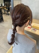 アチーブリス(achieve Liss) 編みおろしドレスヘア 結婚式 お呼ばれ 二次会成人式卒業式