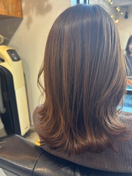 エシレ(esille.) 透け感、柔らかさが可愛いナチュラルベージュ