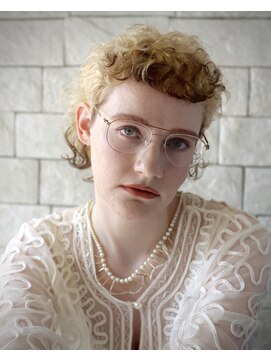 ヘアーアンドメイク フォルス(HAIR&MAKE FORS) FORS