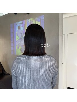 リトグラフ(Lithograph) 外はねボブ