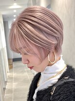 テラ 仙台(Tera)&nbsp;19. ピンクベージュ/ハイライト/ショートボブ/顔周り