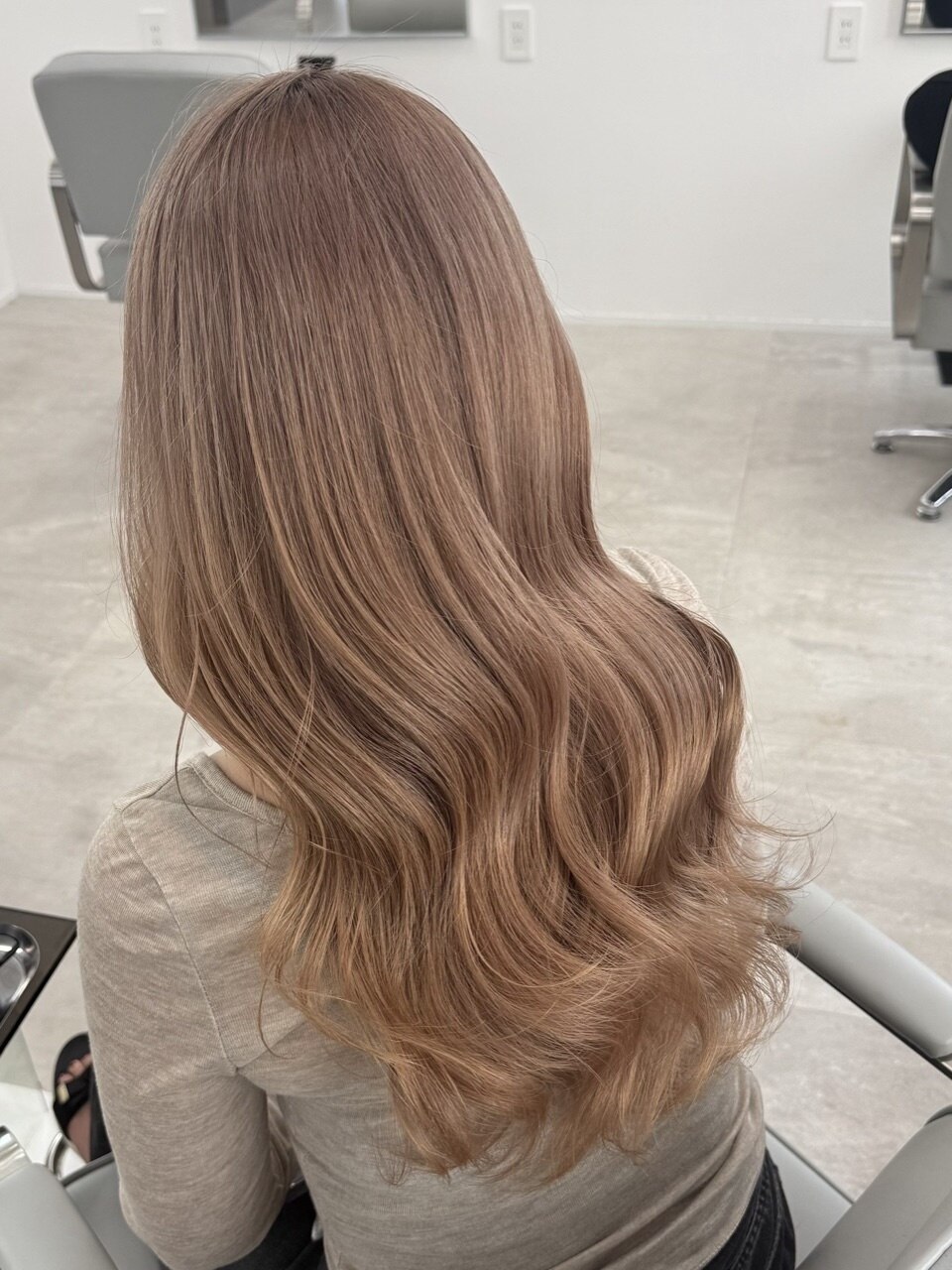 2026年秋】ミルクティーピンクの髪型・ヘアアレンジ｜人気順
