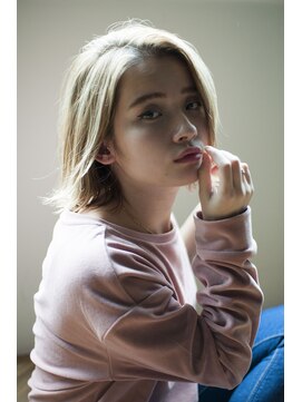 ホーミートウキョウ(HOMIE TOKYO) 渋谷 イルミナカラー×ケアブリーチ×ハイライト×TOKIO