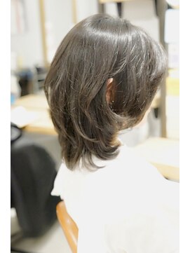 ミッシェル アフロート(michelle afloat) 20代30代40代50代小顔ひし形くびれCカーブミディアムレイヤー