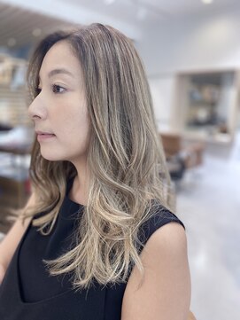 リンクル 自由が丘(lincle) プラチナブロンドバレイヤージュ【自由が丘】【ハイライト】