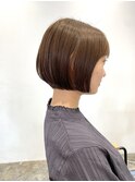 ショートボブ