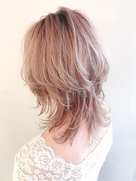 バブ バイネオリーブ(Bab by neolive) ミディアムウルフスタイル☆