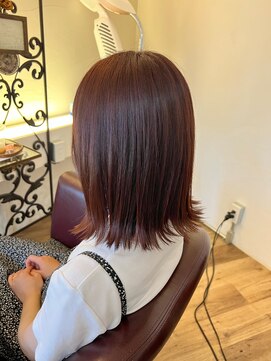 シンパティカ(Simpatica) 〈切りっぱなし × ピンクブラウン〉