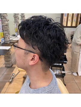 ティエル(Tiele) メンズショートパーマ