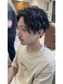 横浜★センターパートの縦落ちツイストスパイラルパーマ