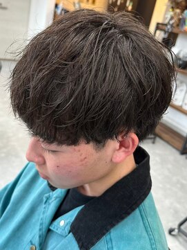 フゥ 宇都宮(FeU) 波巻きパーマメンズパーマメンズヘアツーブロックツイストパーマ
