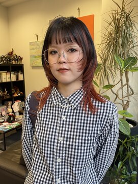 ギルド(guild.) バッサリレイヤーカットとデザインカラー