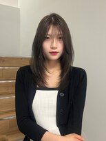 ヨーク(YOKE)&nbsp;レイヤーカットミディアムレイヤーくすみベージュ