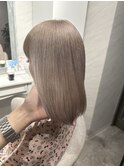 ミルクティーベージュ