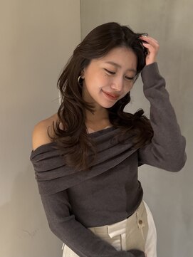 ローエ バイ デコ(Rohe by DECO) 【MAO】ガーリー/レイヤー/暗髪