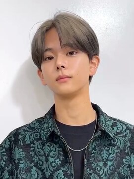 ナチュラル 渋谷(NATURAL) ●フェザーパーマ／スパイキーショート［メンズ／渋谷］