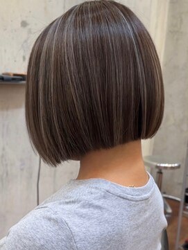 ヘアーサロングランデ(HAIR SALON GRANDE) ハイライトカラーミルクティーベージュレイヤーカット