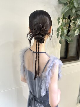 バド(bado) ヘアセット/お呼ばれヘア/パーティーヘア/カチモリヘア